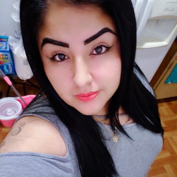 Meet your Posher, Rocio - Picture 1 of 1